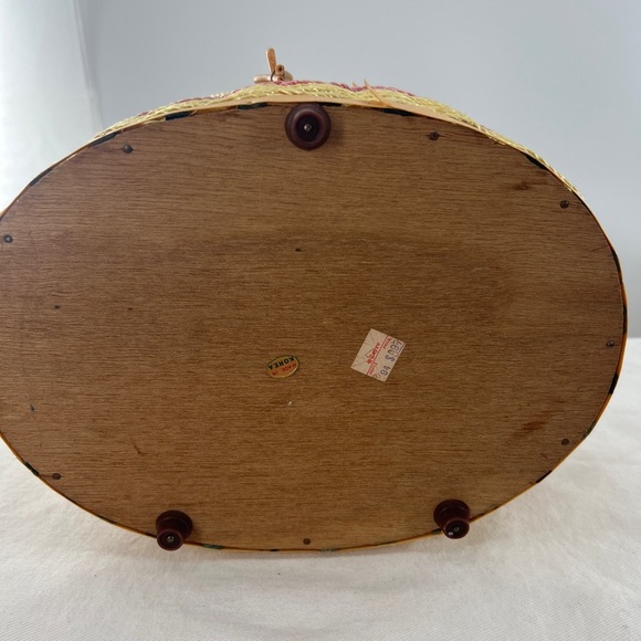 Vintage tapestry sewing basket with insert tray - Picture 7 of 15